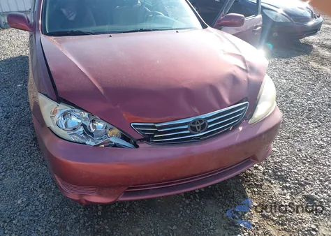 2005 Toyota Camry Le from USA, damaged, VIN 4T1BE32K25U095473